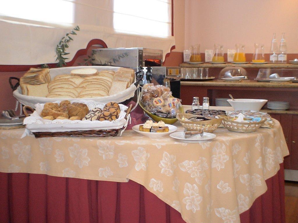 Hotel La Imora Jaén Esterno foto